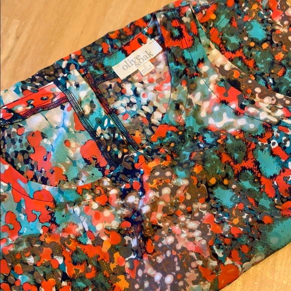 Olive & Oak Full Button Back Tank - Picture 5 of 8